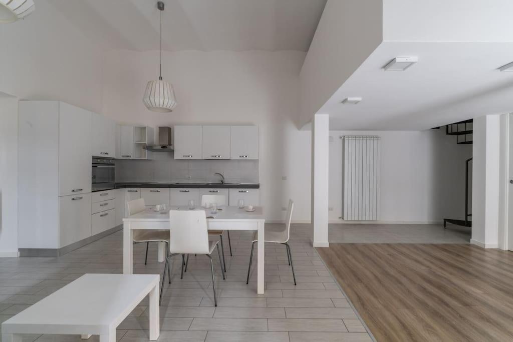 Spazioso Loft: Coldilana14 Milano Eksteriør billede